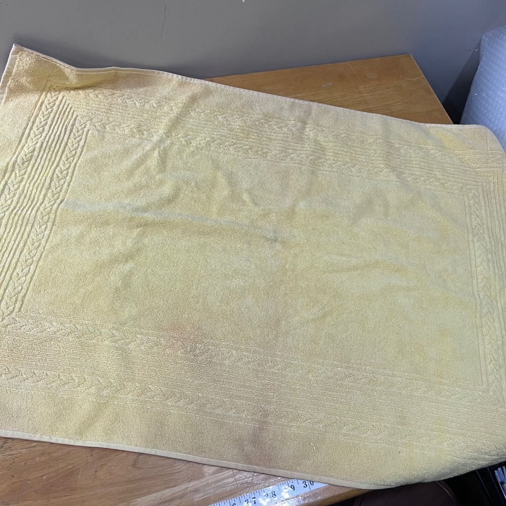 Ralph Lauren Pale Yellow Cotton Bath Mat Vtg Preppy Cable Knit Border 39x24